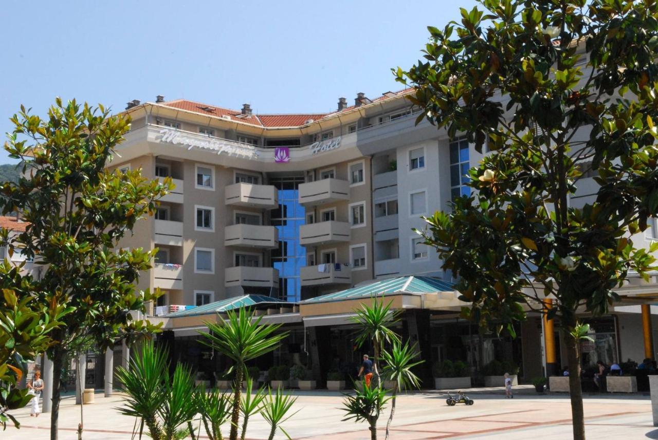Magnolia Place Tivat Exterior photo