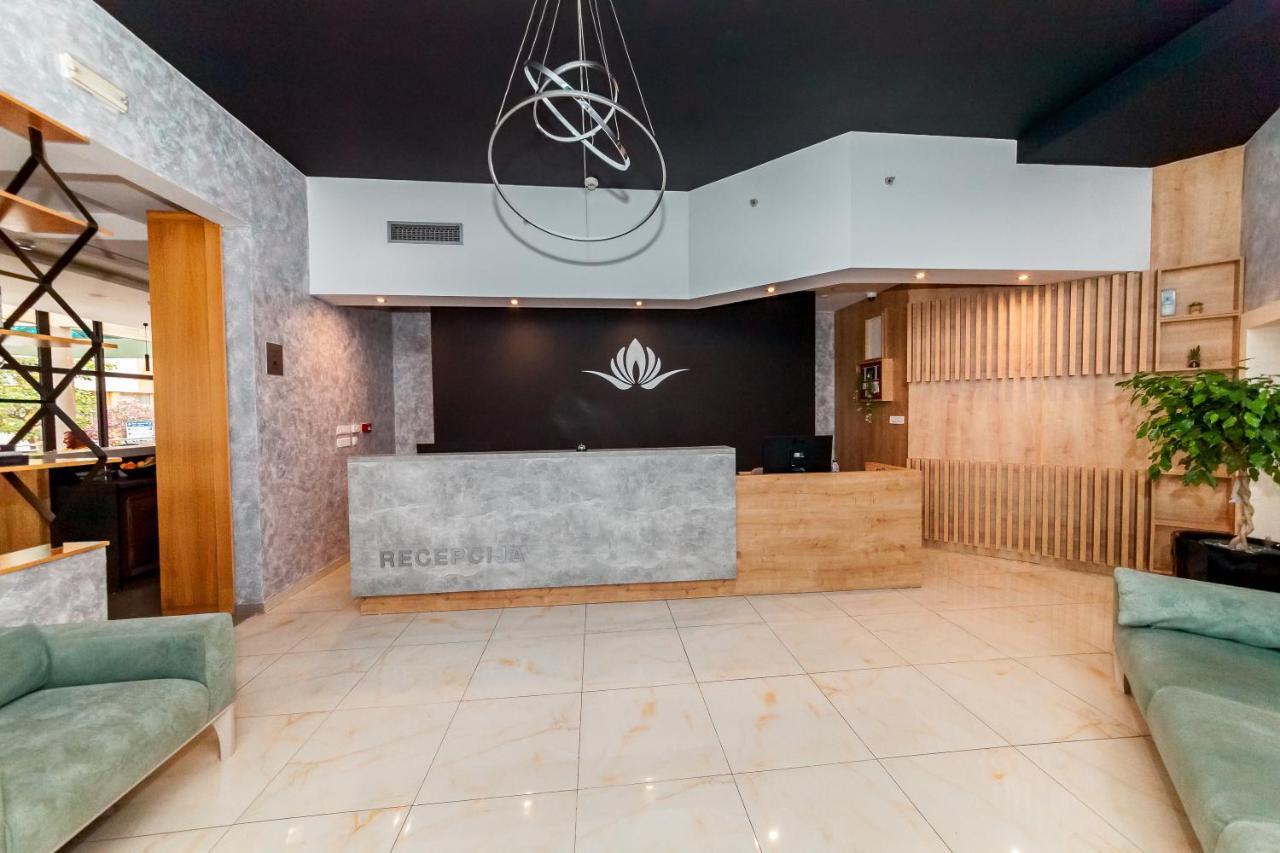 Magnolia Place Tivat Exterior photo