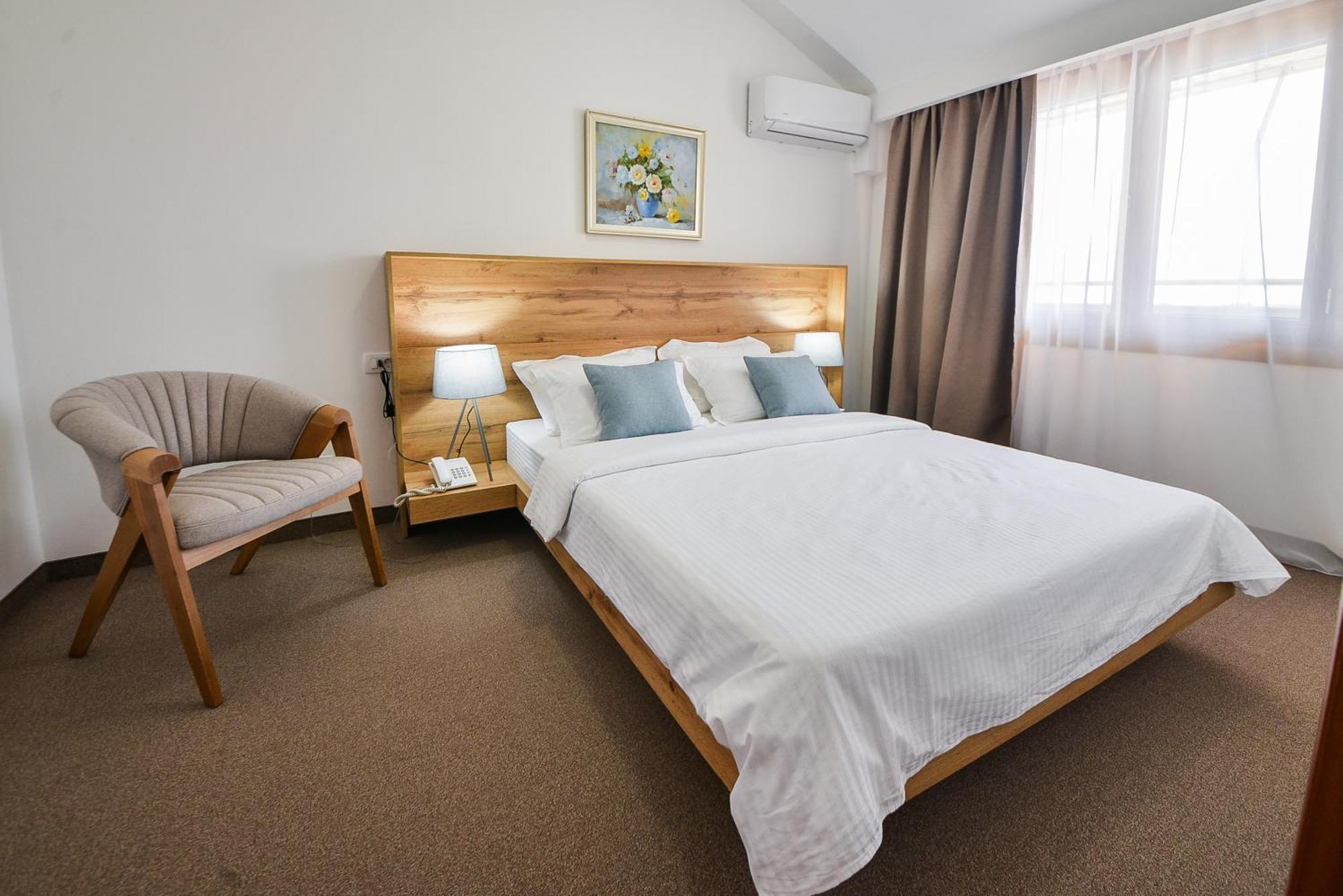 Magnolia Place Tivat Exterior photo