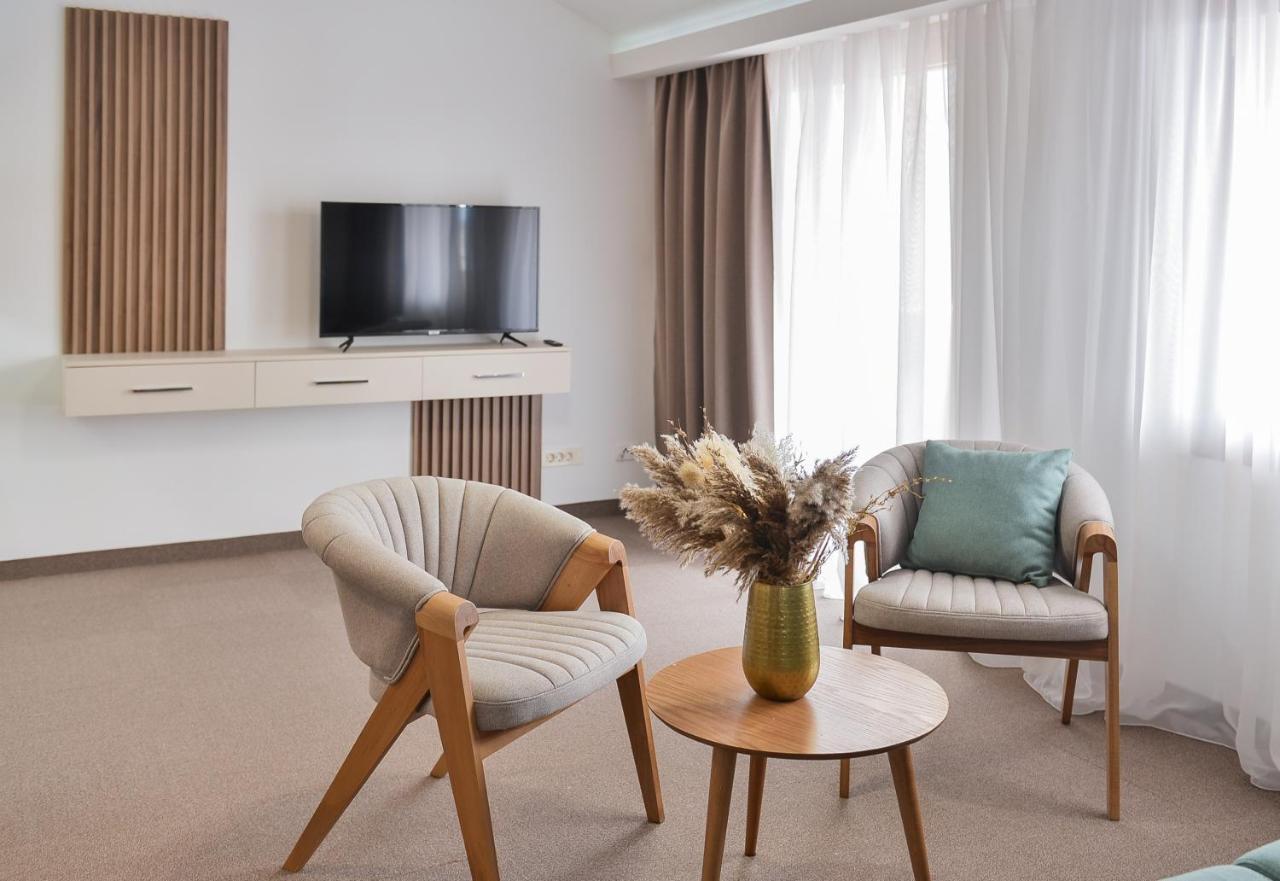 Magnolia Place Tivat Exterior photo