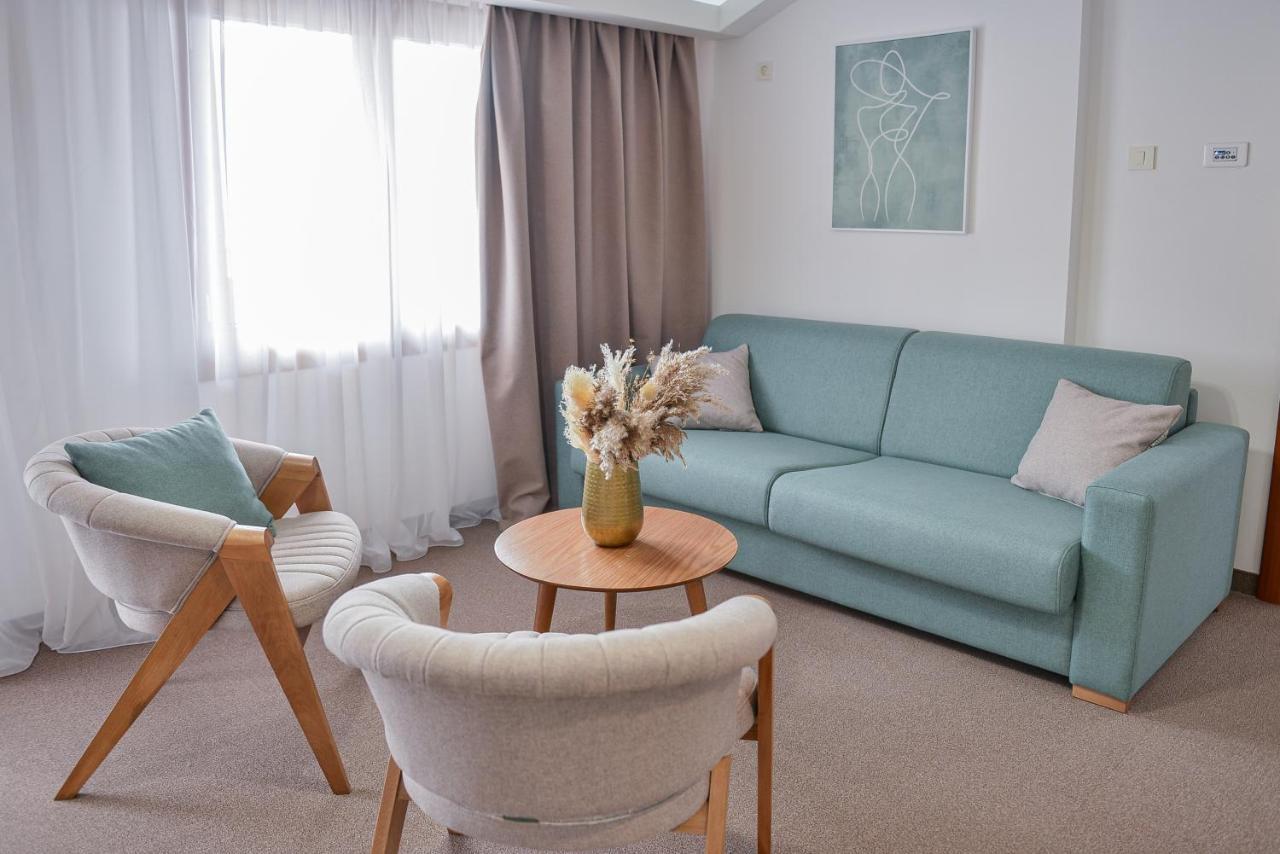 Magnolia Place Tivat Exterior photo