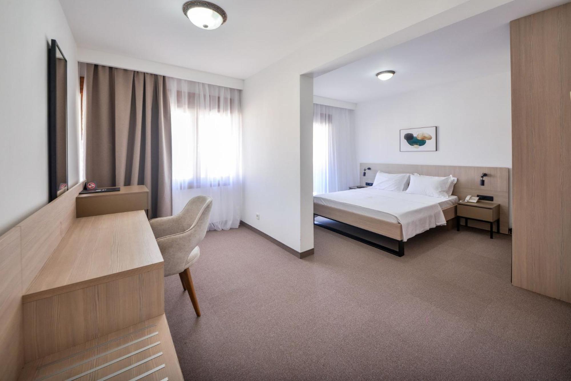 Magnolia Place Tivat Exterior photo
